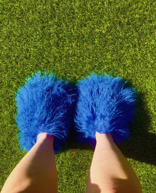 MONGOLIAN FUR SLIDES