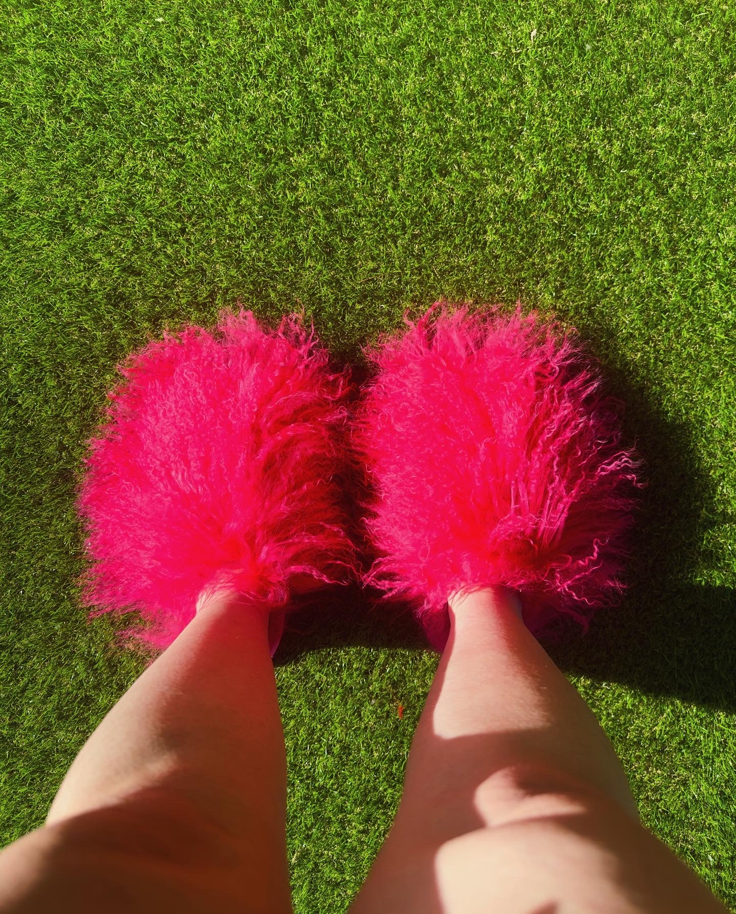 MONGOLIAN FUR SLIDES